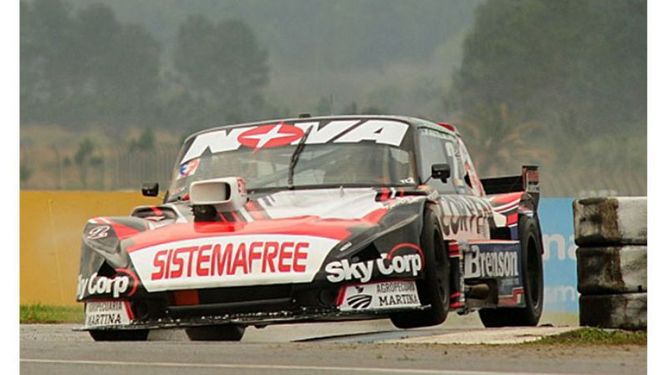 CON FORD. Rossi tiene una buena chance de enderezar una temporada irregular. .