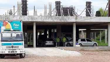 A través de El Diario, el gobierno anunció que harían un estacionamiento en el predio donde se levantaba el nuevo hospital sobre el Km 52,5 de Panamericana..