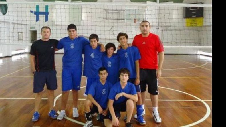 Los Sub 16 de Municipalidad vencieron a SHA y son escoltas de su categoría..