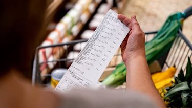 los tickets de compra ahora deben detallar los impuestos que pagan los consumidores