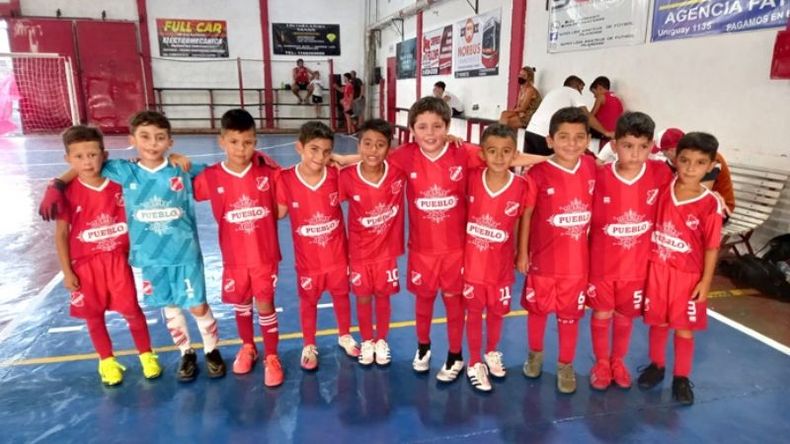 La 2014 del Rojo goleó 9-0 a Defensores de Castelar.
