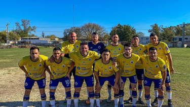 TRIUNFO. El once de La Fraternidad que ganó en José C. Paz.&nbsp;