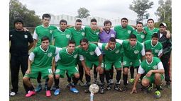 EN LA LUCHA. La Sub 20 verde, acecha a La Catedral..