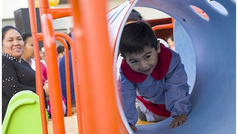 TÚNEL. El jardín tiene ya 150 alumnos del barrio..
