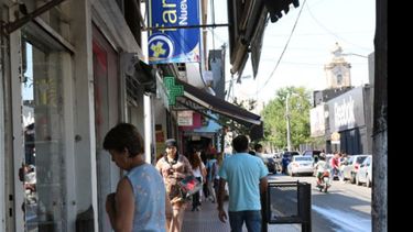 RIVADAVIA. La principal calle comercial de Pilar se sigue valorizando..