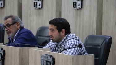 EN SU BANCA. Juan Martín Tito mostró su preocupación por el desarrollo sustentable.&nbsp;