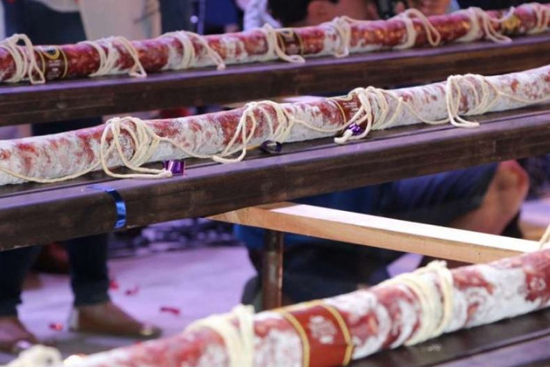 La Fiesta del Salame más largo. (todoprovincial.com)..png