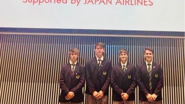 SELECCIÓN ARGENTINA. Tomás Giordani (2º), junto a Benjamín Hayes y Franco Fernández Alberti, y Juan Ignacio Gil (coach). SELECCIÓN ARGENTINA. Tomás Giordani (2º), junto a Benjamín Hayes y Franco Fernández Alberti, y Juan Ignacio Gil (coach).