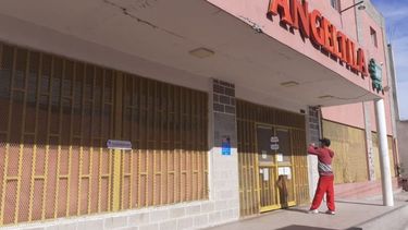 El Municipio clausuró un supermercado chino