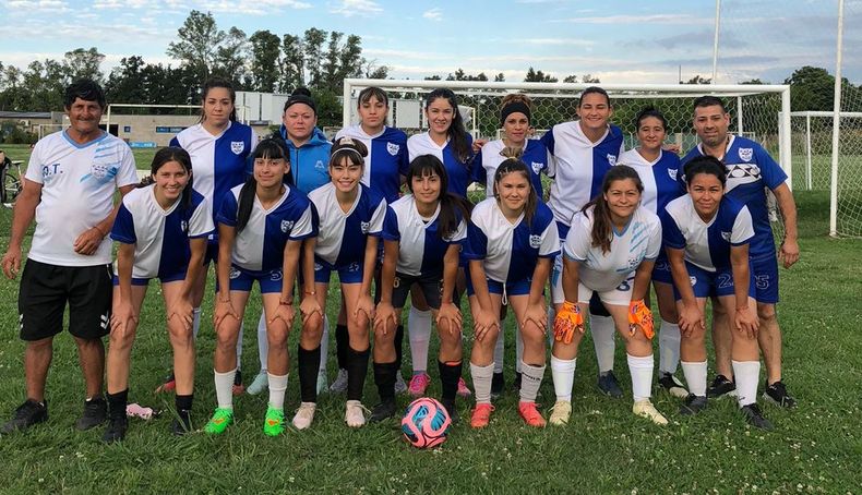 Flecha Azul peleó el título hasta el final y cerró con 52 unidades.