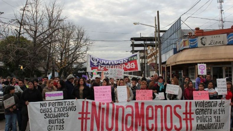 #NiUnaMenos. La marcha, en Pilar, el año pasado..