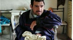 SOLIDARIDAD. Jonatan necesita ayuda para mejorar. .