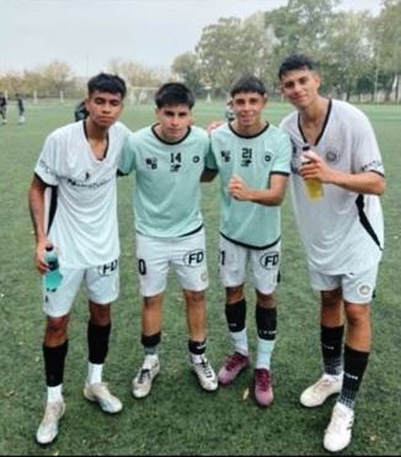 Los autores de los goles de Real Pilar ante Centro Español.
