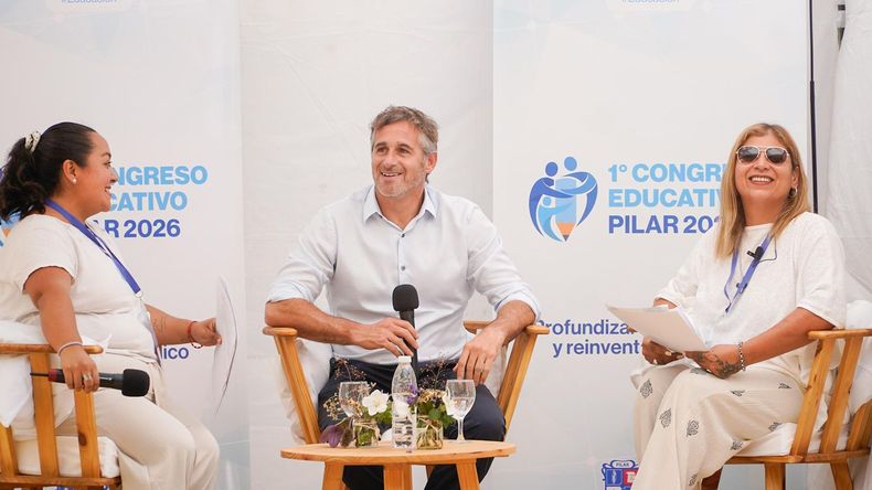 EDUCACIÓN COMO PRIORIDAD. Achával durante la apertura del Congreso Educativo.