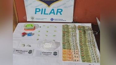INCAUTADA. La droga hallada en la casa de la mujer detenida. .