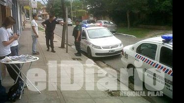 Los móviles del SAP, en contramano, identificando a los militantes..