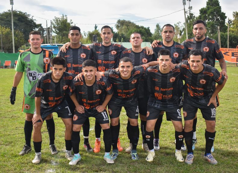 TRIUNFAZO. El once inicial de Zelaya que ganó para estar entre los 5 mejores.