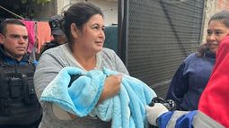 El bebé nació este viernes en una vivienda del barri Salas, de Del Viso. El bebé nació este viernes en una vivienda del barri Salas, de Del Viso.
