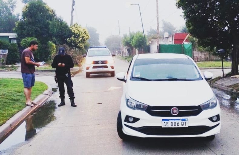 El vehículo robado pertenecía a un vecino de la localidad que lo había dejado estacionado en la calle.&nbsp;