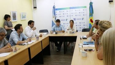 ACUERDOS. El jueves se reunió por última vez la comisión de Hacienda. Pero el diálogo siguió..