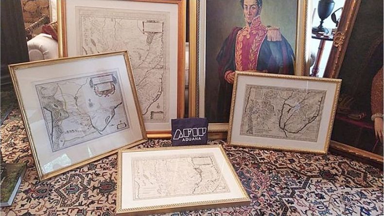 BIENES CULTURALES. Libros antiguos, mapas y cuadros incautados..