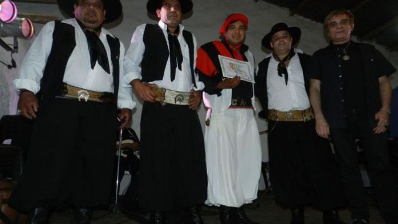 EL CARDENAL AQUINO. Ganadores en Conjunto Vocal. .
