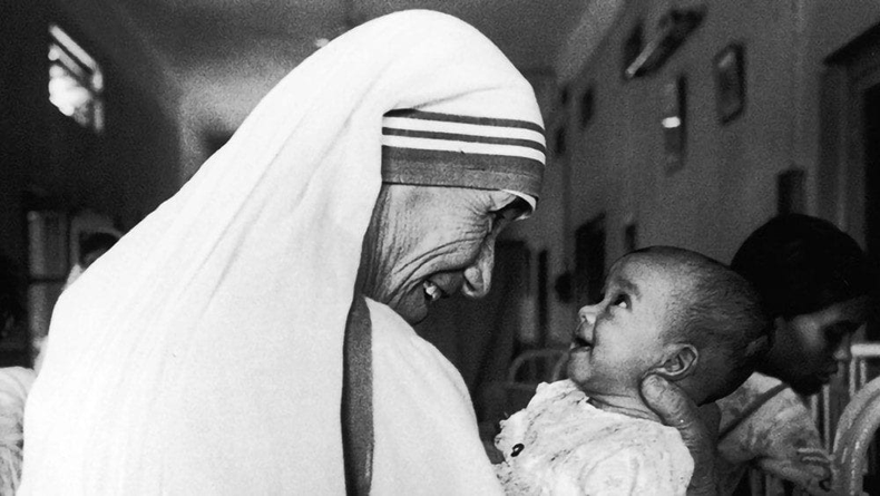 Madre Teresa de Calcuta. (conventodapenha.org.br)..png
