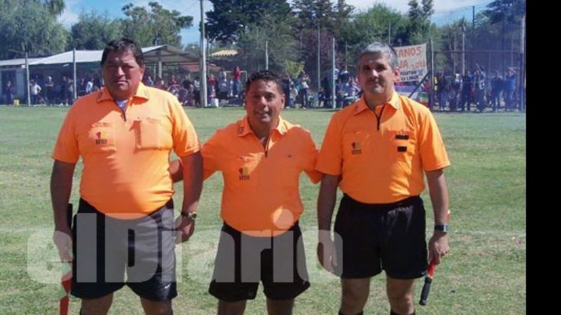 La terna arbitral de la final: Ocampo, Tejero y Cárdenas..