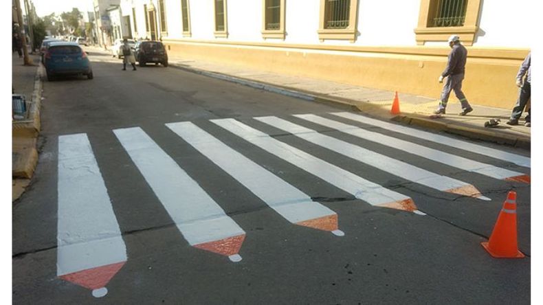 IDENTIFICADOS. Los cruces peatonales tienen nuevo diseño..