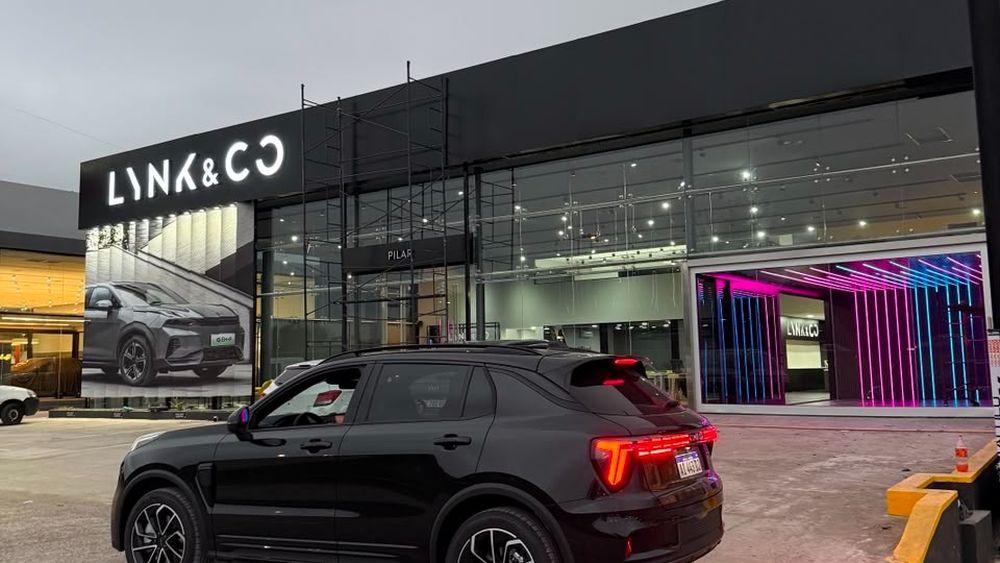Lynk & Co abrió una moderna concesionaria en el kilómetro 48 de la Panamericana, sentido a Ciudad de Buenos Aires.&nbsp;