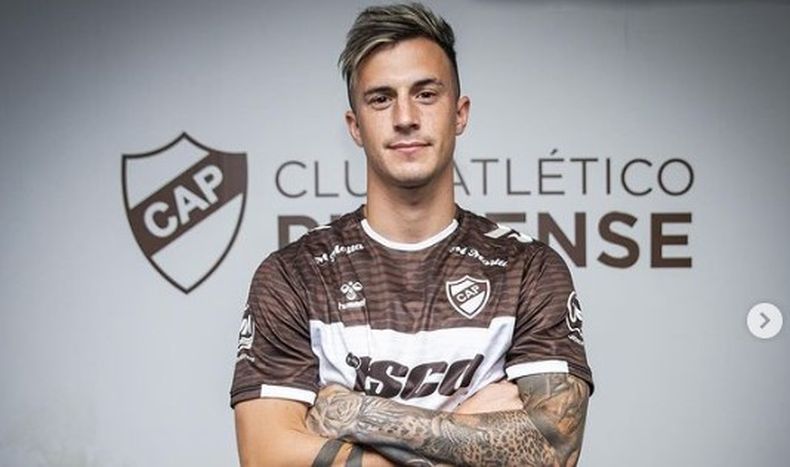 Augusto Lotti llega a Platense con el pase en su poder.