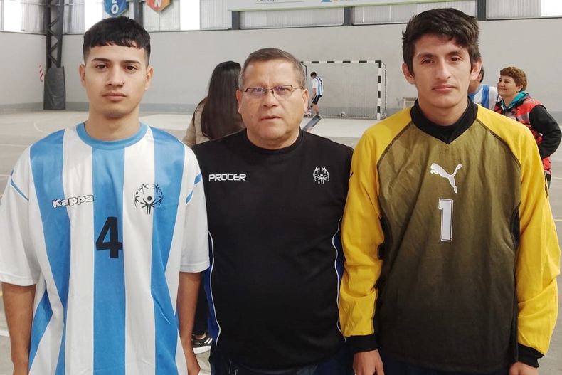 TRÍO. Delfino, Suárez y Peralta, los pilarenses que competirán en Asunción.