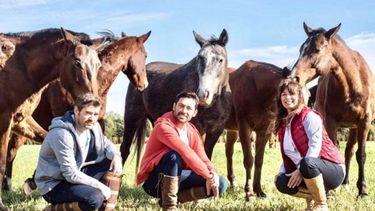 ZONA CABALLOS. Lunes a las 14 con Hernán Piquín, Andy Gaiad y Santiago Richards..