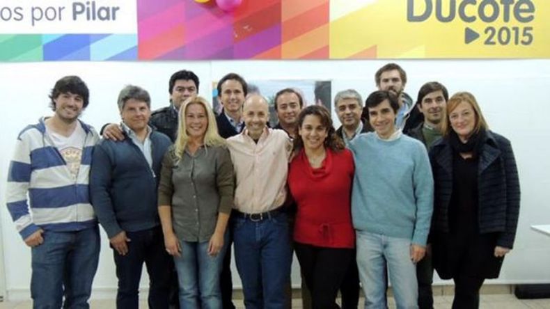ARMADO. Ducoté con sus candidatos 2015. Ahora, la lista está en construcción..