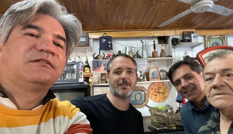 Santiago Laurent también pasó por El Laucha.