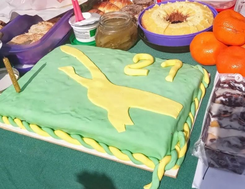La infaltable torta por el cumpleaños número 21 de la Reserva Natural de Pilar.