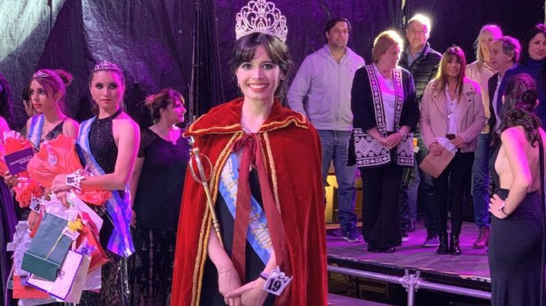 LA ÚLTIMA. Belén Obregón, Reina de Pilar 2019..