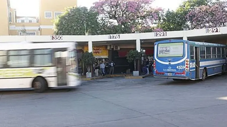 USUARIOS EN PELIGRO. Vuelve la amenaza de recorte de los servicios nocturnos.