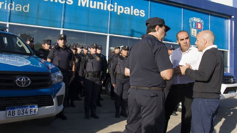 Ducoté, días atrás, durante la presentación de 30 nuevos policías..
