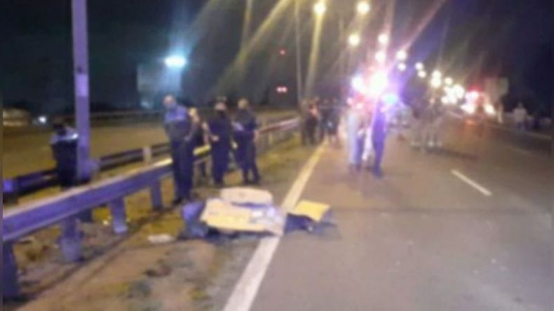 El conductor de una de las motocicletas involucradas en el accidente perdió la vida de forma inmediata. .