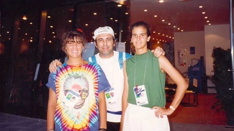 En Atlanta 1996, junto a las tenistas de EE.UU. Jennifer Capriati y Mary Joe Fernández..