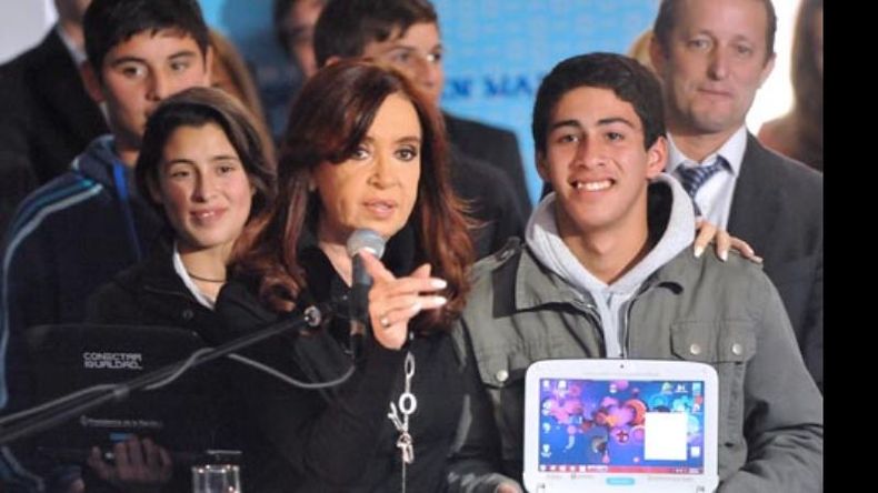 La última vez de Cristina en Pilar fue la durante campaña para las PASO..