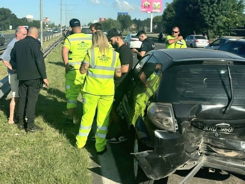 Dos menores resultaron heridas en el triple choque ocurrido en el Kilómetro 44.