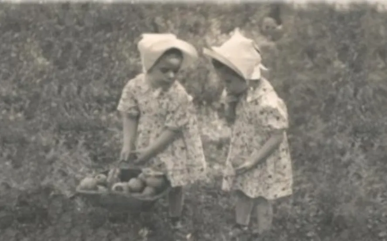Pipinas, en honor dos niñas llamadas Josefina. (pueblitos.com.ar).