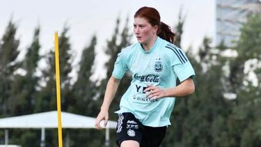 ENTRENAMIENTO. Annika ya estuvo en convocatorias de preselecciones juveniles.