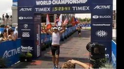 Chapochnikoff cumplió el gran objetivo de cruzar la meta en el Ironman de Henderson..