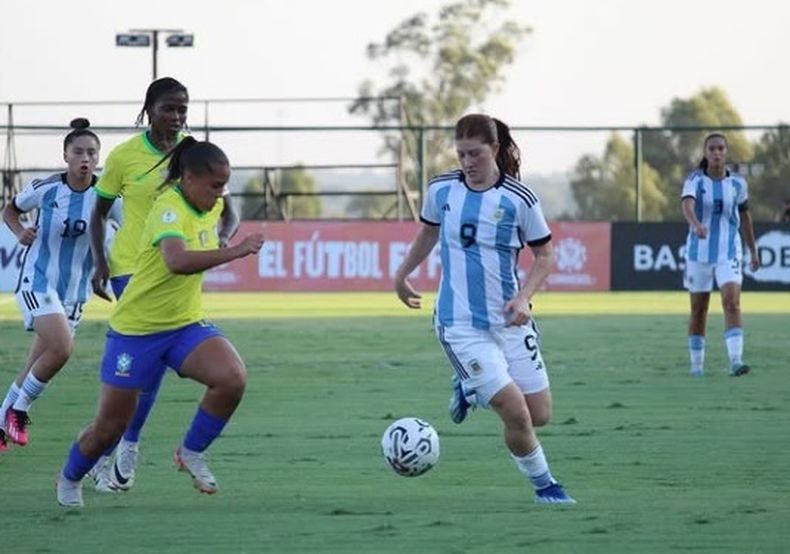 Annika Paz busca ganarse un lugar en el seleccionado nacional.