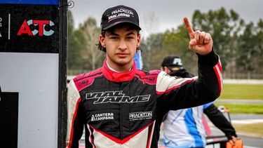 FIRMA NICO. “Se encontró un gran balance en el auto y se reflejó en la pista.”