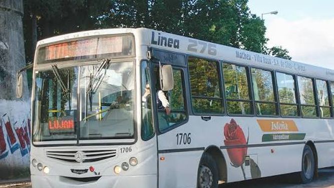 La línea 276, de la empresa Metropol, es de jurisdicción provincial.