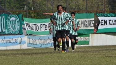el futbol de pilar se une para ayudar al guerrero godoy